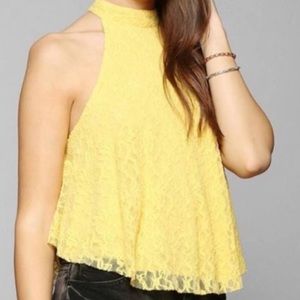 Lace High Neck Halter || Kimchi Blue